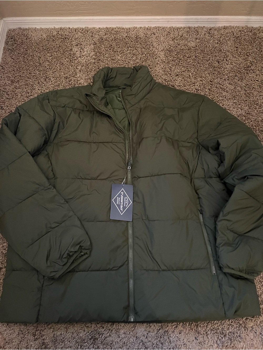 Men's Olive Green Quilted Puffer Jacket - Lightweight Warmth